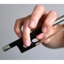 MÜSING Carbon Ergo Violin Bow C3 5 MÜSING Carbon Ergo Violin Bow C3 -Virtuoso Strings Outlet Store 091c9863d84fdd5510d31235ab6fa145 704102bogenhaltung modern