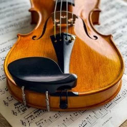 Conrad GÖTZ Vermeer Chin Rest -Virtuoso Strings Outlet Store 456918516e64e4ee4d9a5bf9fbb451b6 504193 6